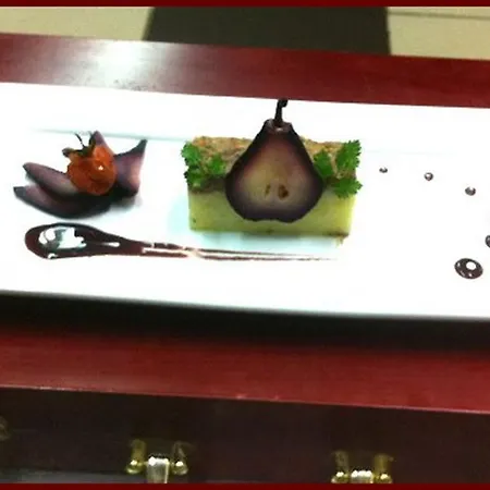 Hotel Restaurant Le Pain De Sucre