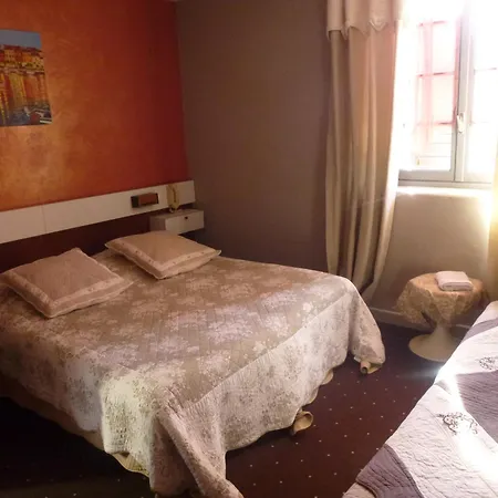 Restaurant Le Pain De Sucre Hotel *