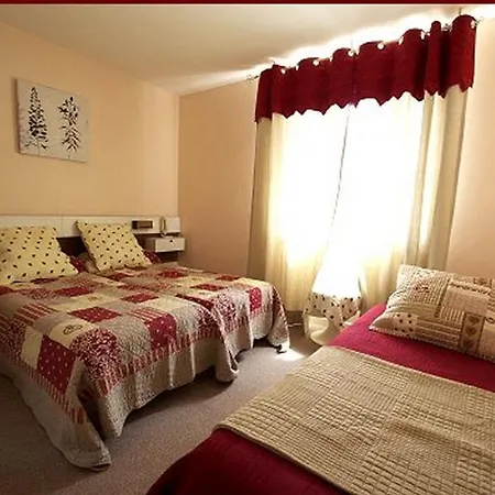 Restaurant Le Pain De Sucre Hotel Monistrol-dʼAllier