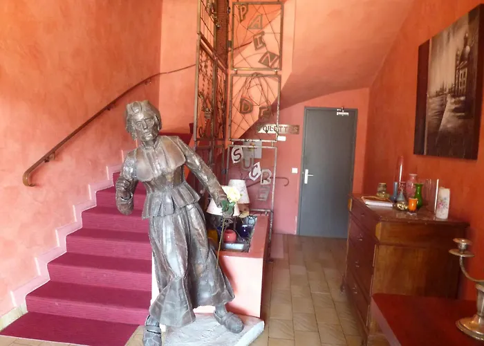 Hotel Restaurant Le Pain De Sucre *